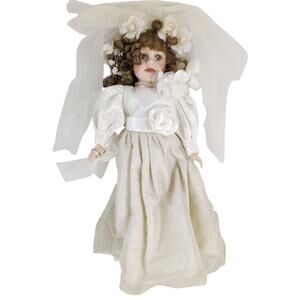 Vtg 90s DanDee Collector's Choice Bisque Bride Porcelain Doll Creepy Victorian